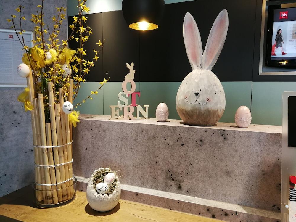 Hotel Ibis Hauptbahnhof 2*